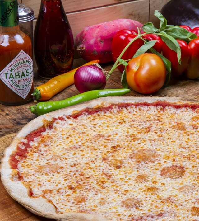 פיצה עגבניה